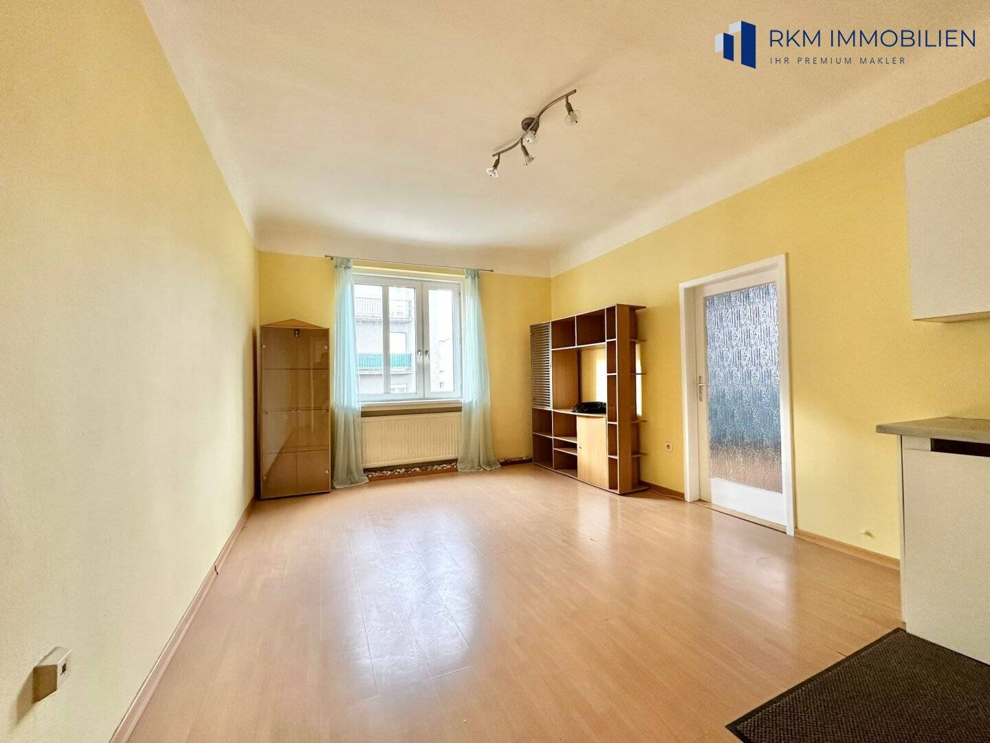 Wohnung offener Ausblick und gute Anbindung