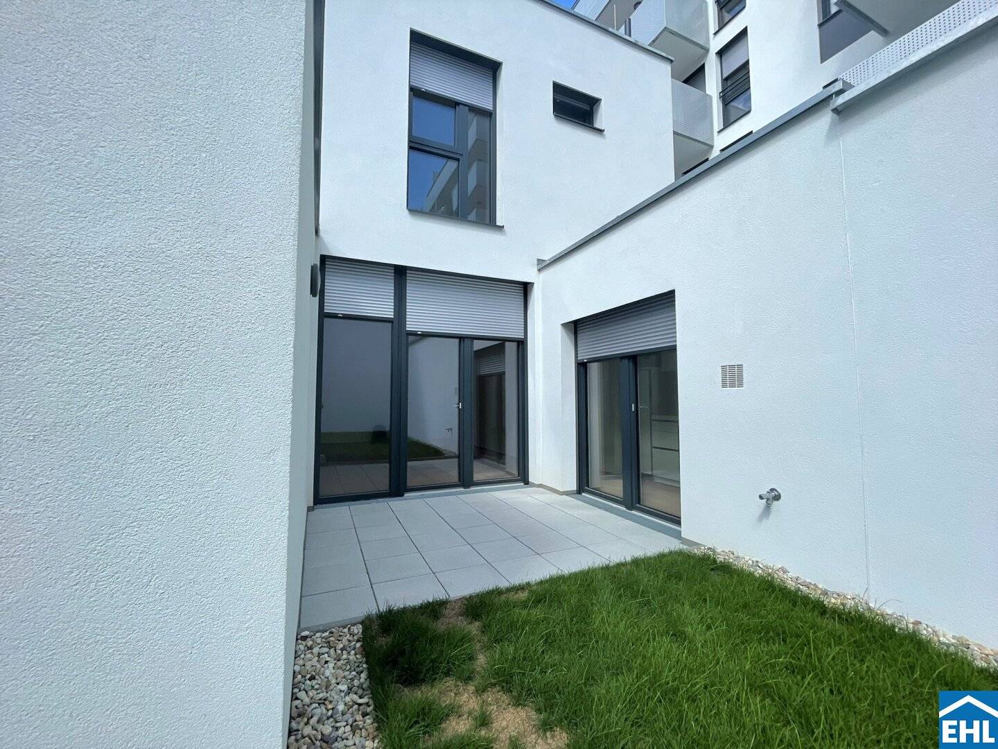 Apartment in Ottakring near U3 with terrace