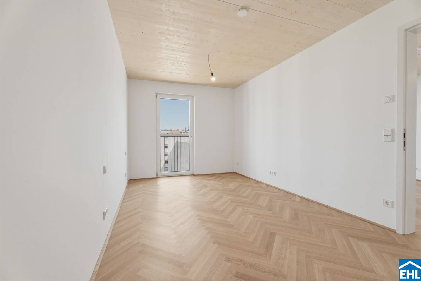 Apartment in wood hybrid construction with geothermal energy