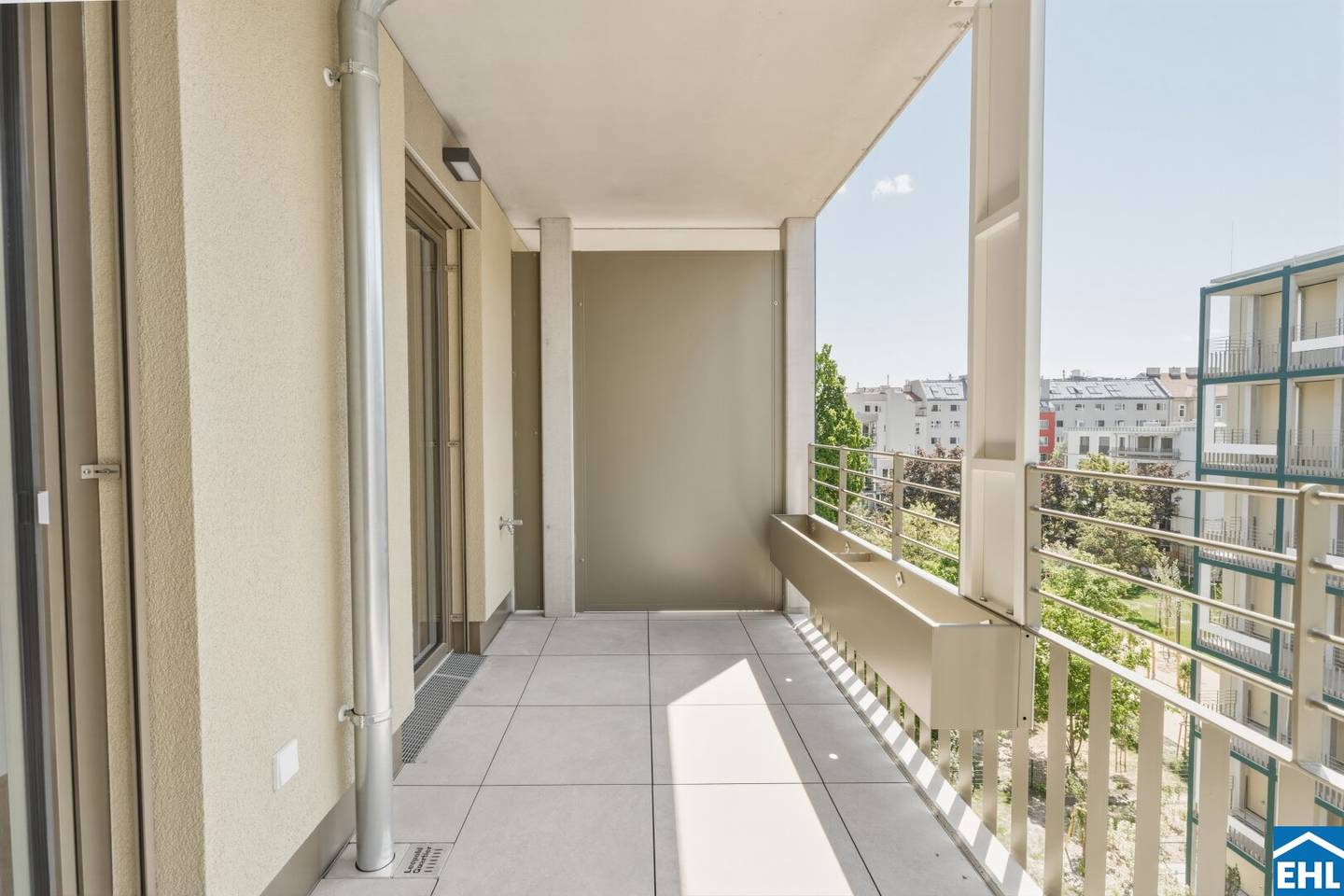 Apartment New Build Wood Hybrid Donaukanal