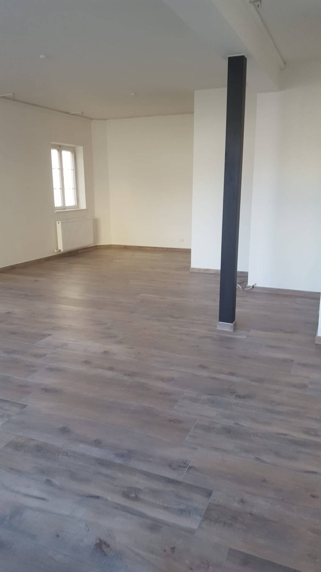 Gewerbefläche im Zentrum von St. Johann in Tirol: 51 m², große Auslage