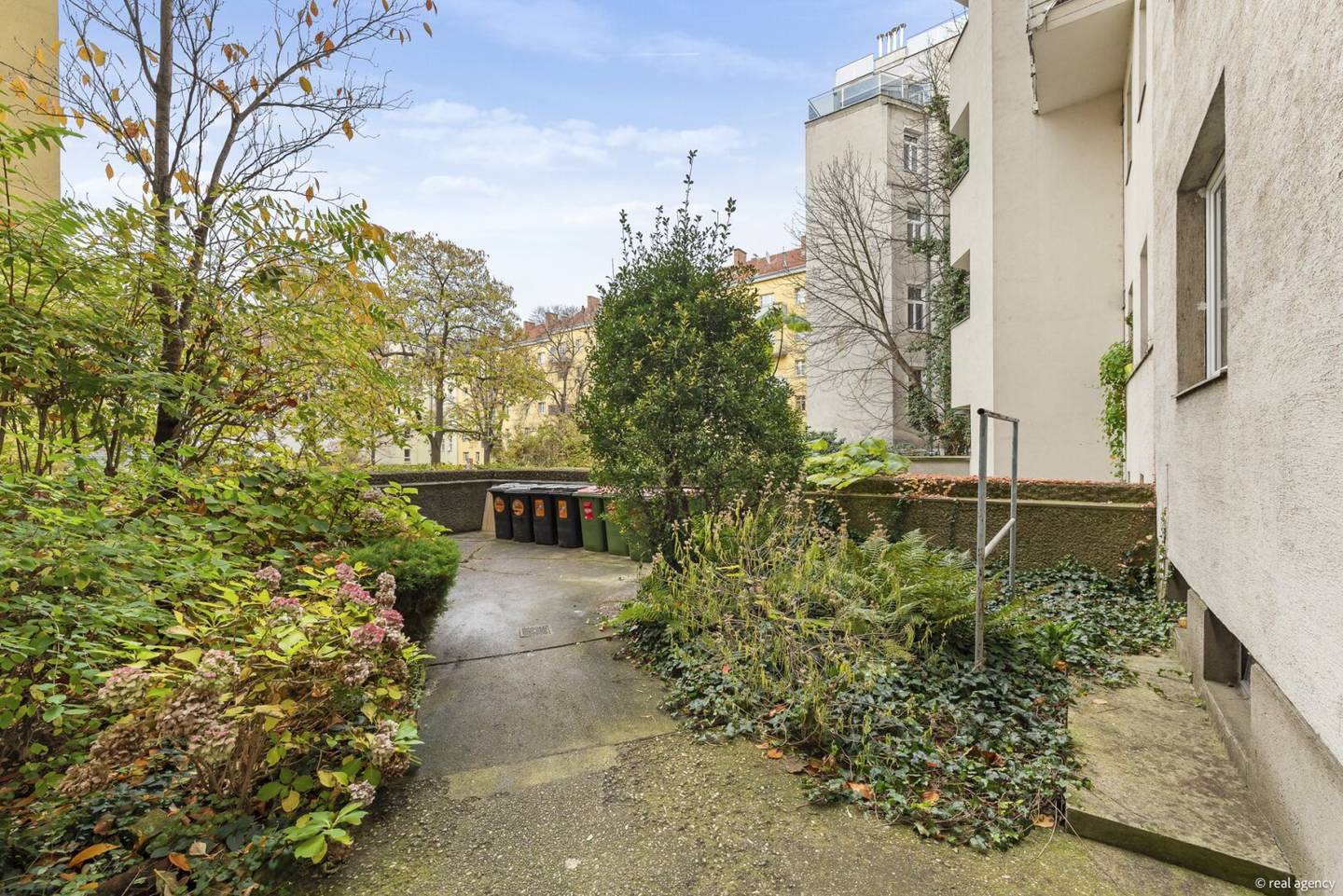 Lovely 2-room apartment with separate kitchen