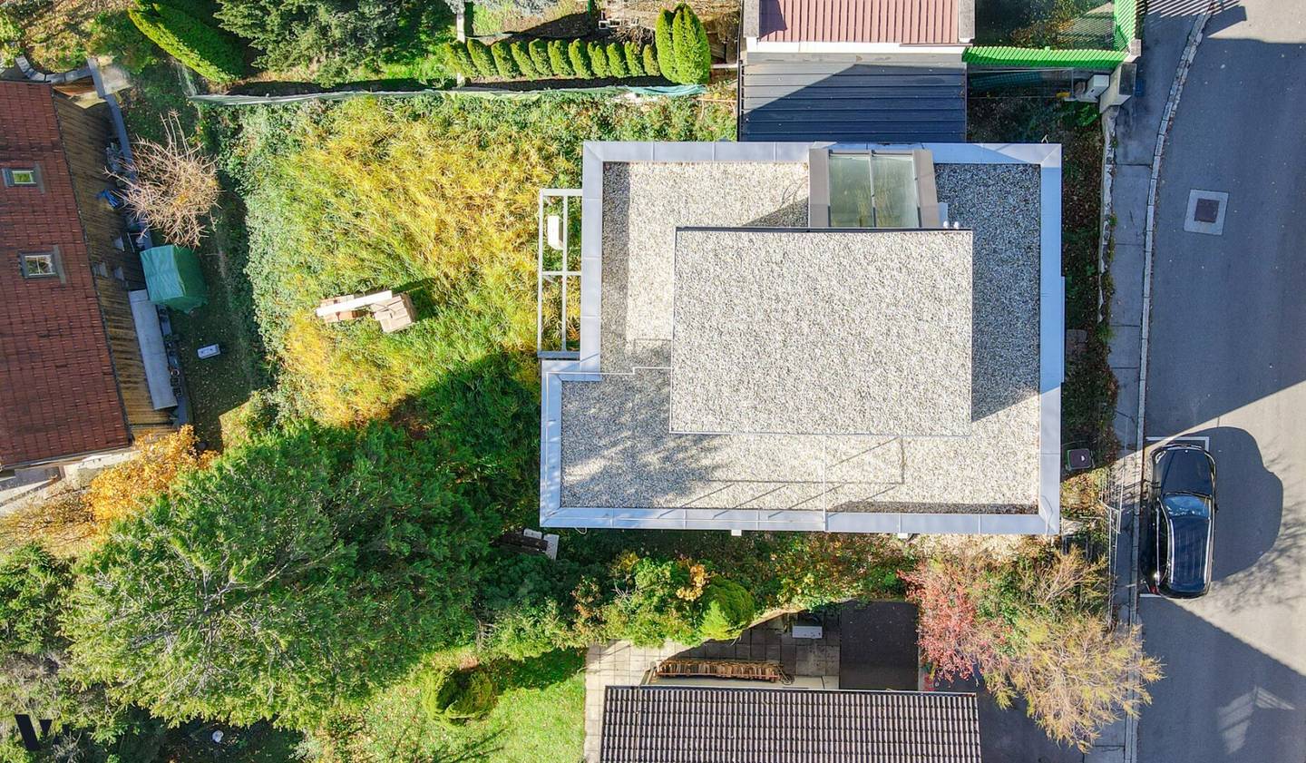 Exclusive villa at the edge of the Wienerwald | Panoramic view &amp; south facing slope