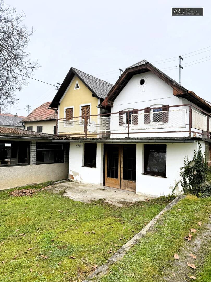 Cellar Cottage with Vineyard in Eisenberg