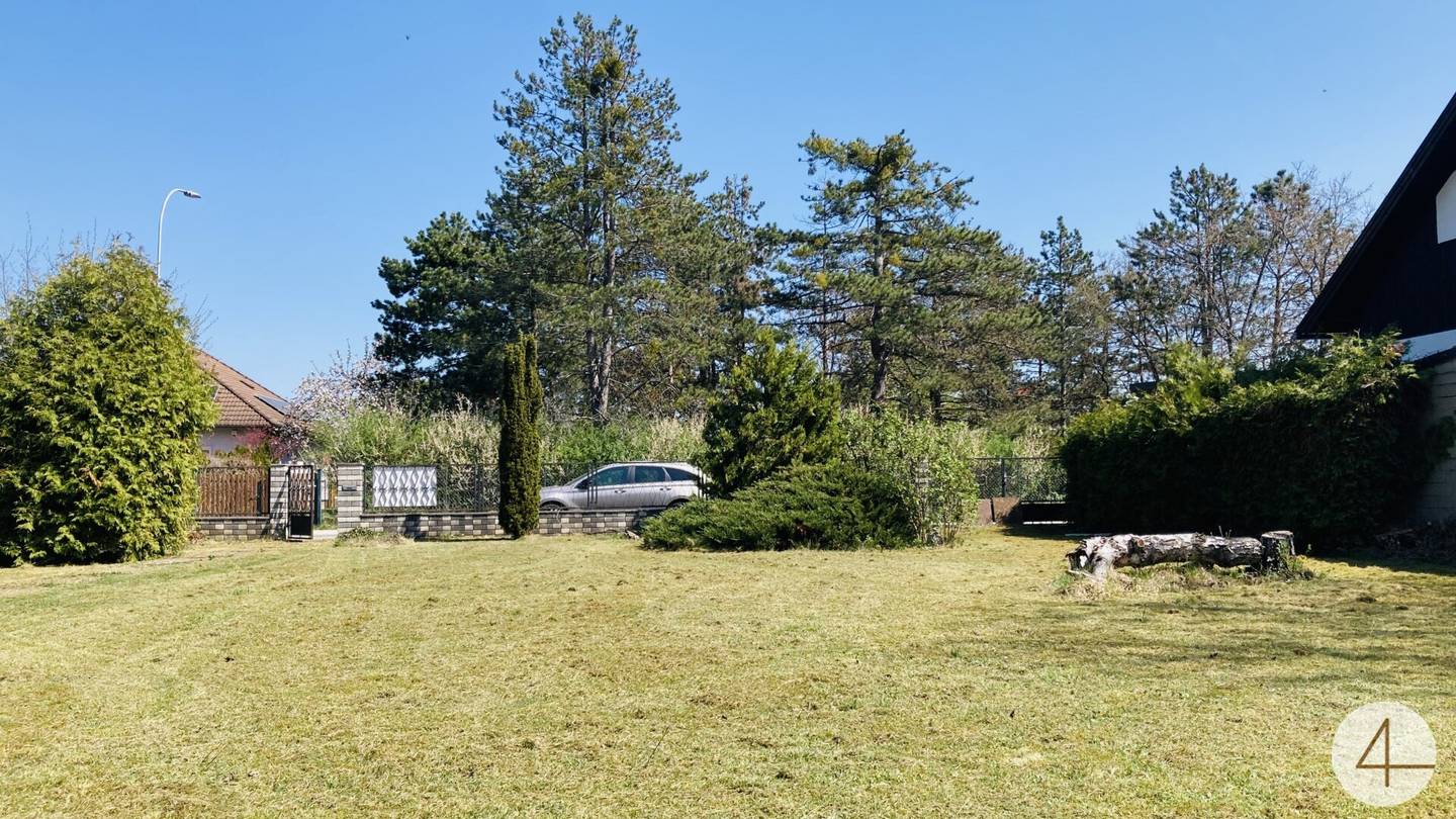 Ruhiges Baugrundstück in Wiener Neustadt – 804 m², Waldnähe
