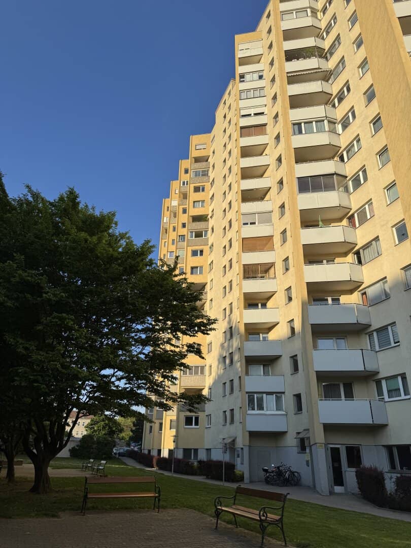 Maisonette apartment investment property near U1