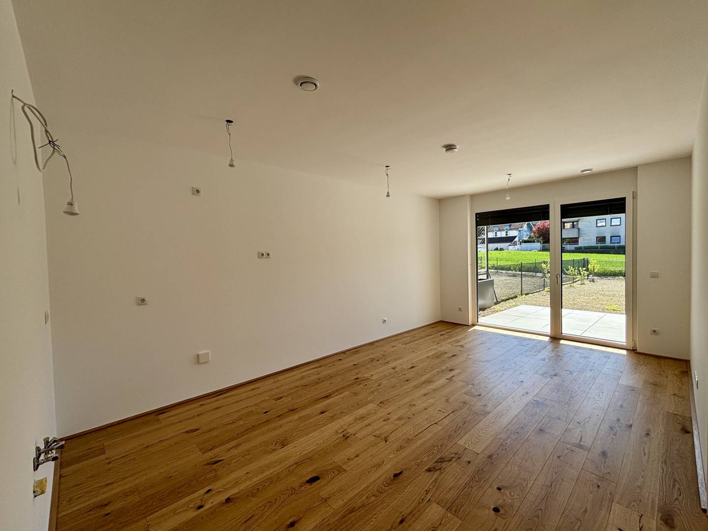 Ground floor apartment with garden and terrace