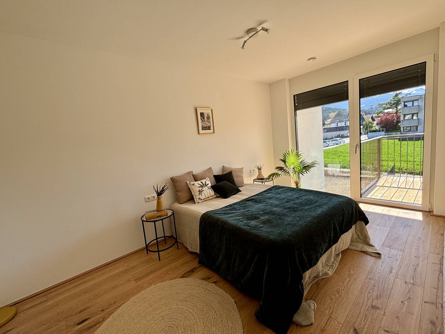 No commission Neubau Wohnung sunny balcony