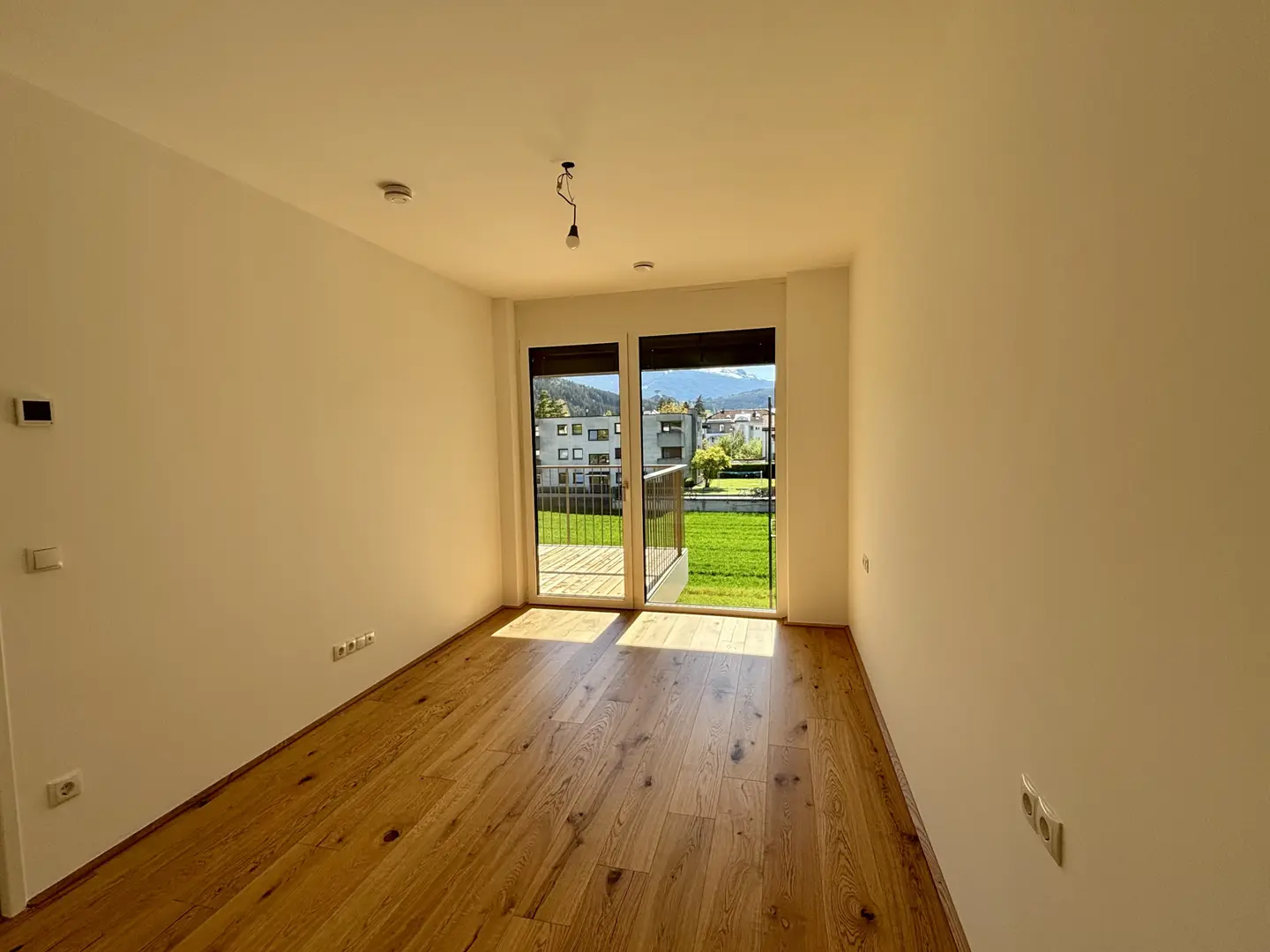 Provision free apartment with sunny balcony
