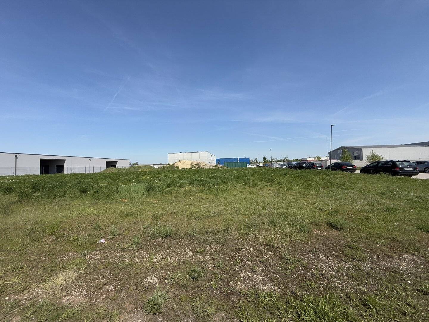 Interesting Corner Plot (Commercial) for Rent - Markgrafneusiedl/Strasshof