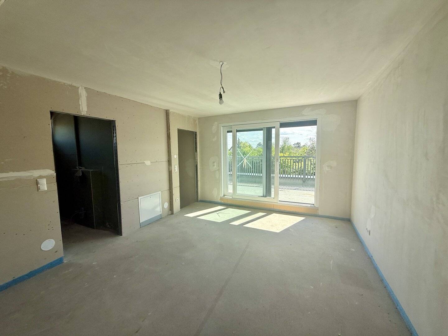 First occupancy Family happiness in Essling Your new home with garden, terrace and roof terrace