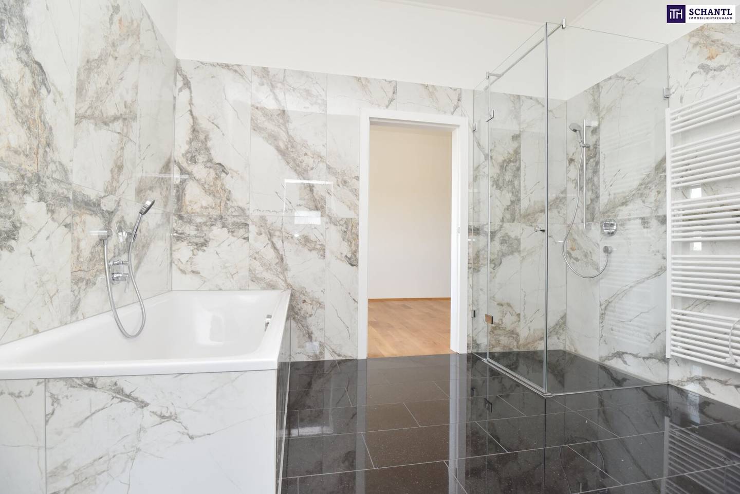 Penthouse mit Blick auf Weinberge und Terrassen