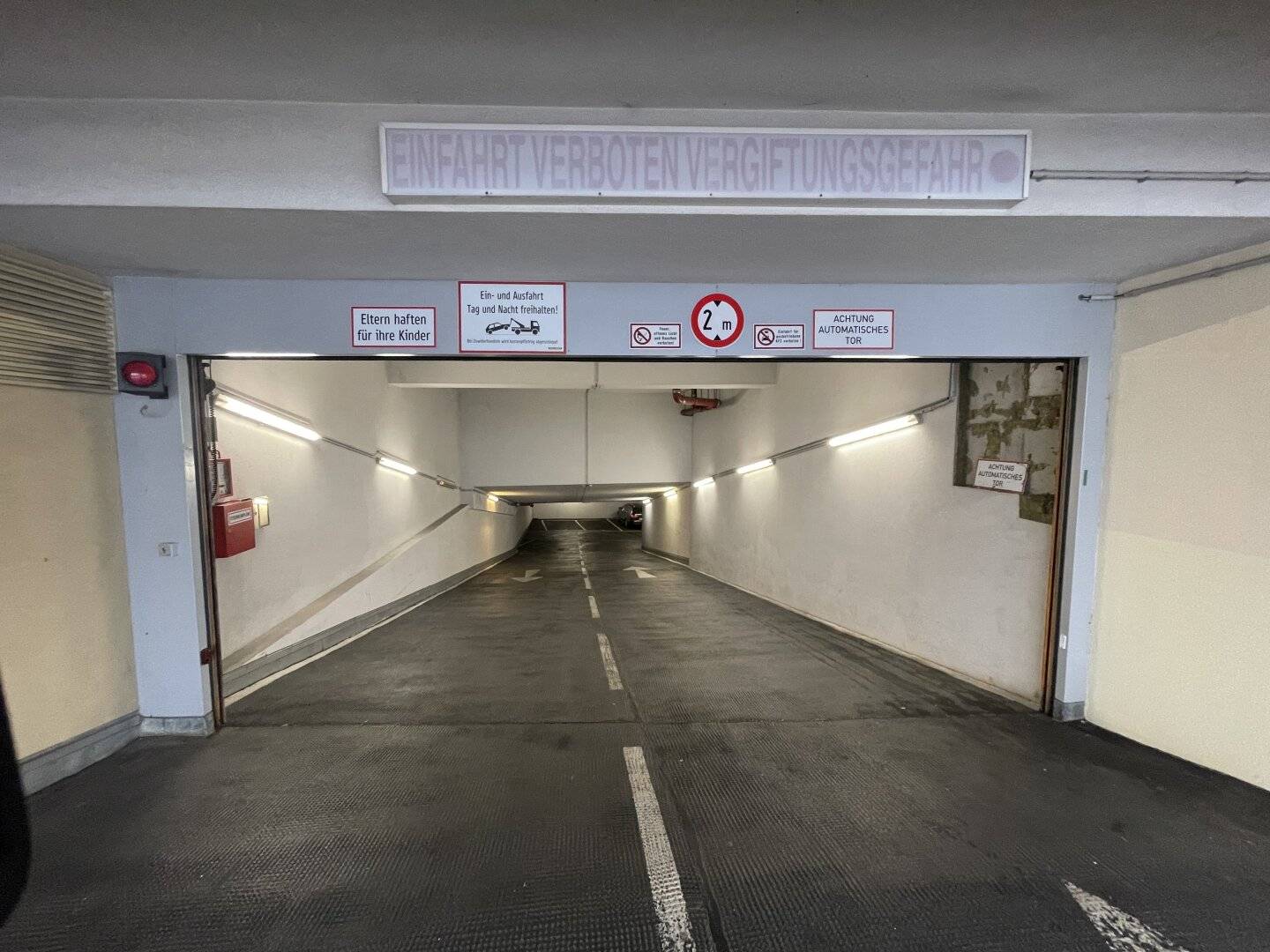 Garage parking spaces on Martinstraße, 1180 Vienna for rent