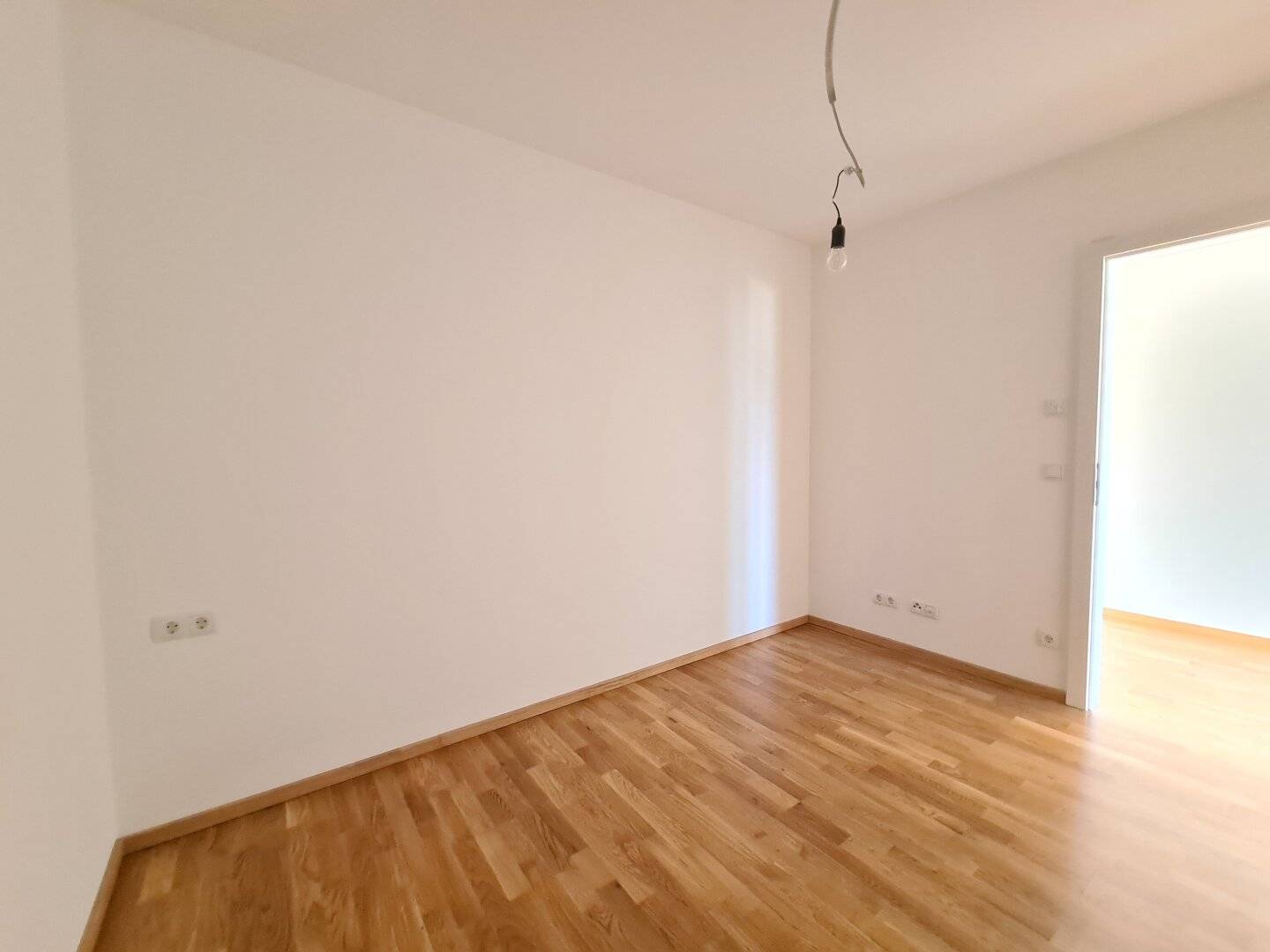 Wohnung ruhige Seitengasse großzügiger Balkon