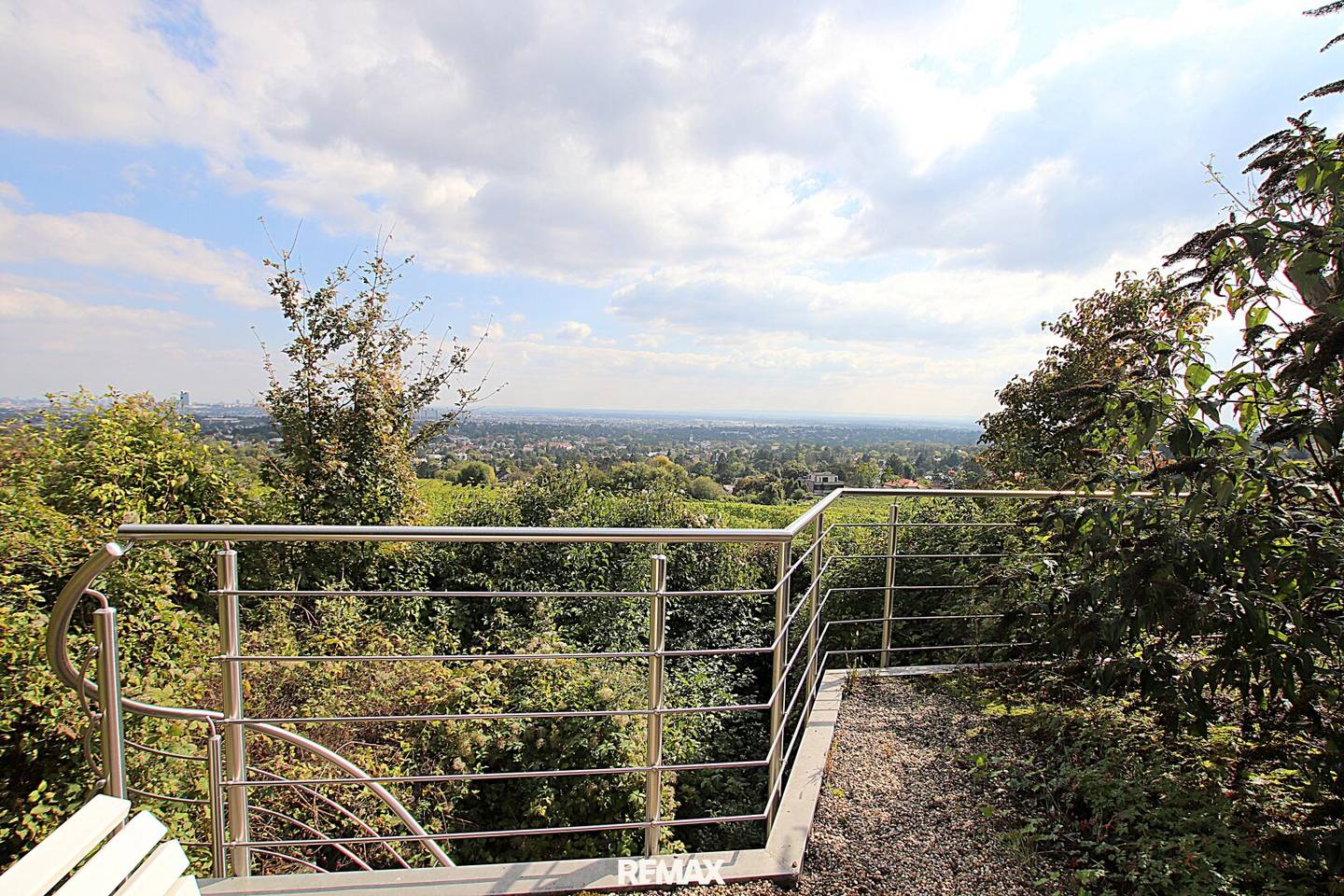 Eigengrund: Grünland mit Gartenhaus - Großes Grundstück in Mauer am Kadoltsberg - direkt am Lainzer Tiergarten
