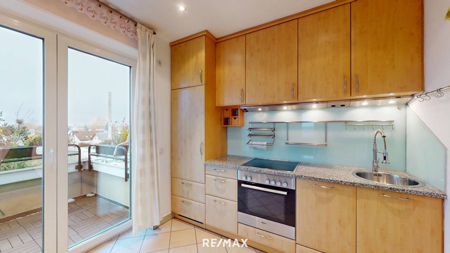 Dachgeschosswohnung mit Dachterrasse und Bergblick