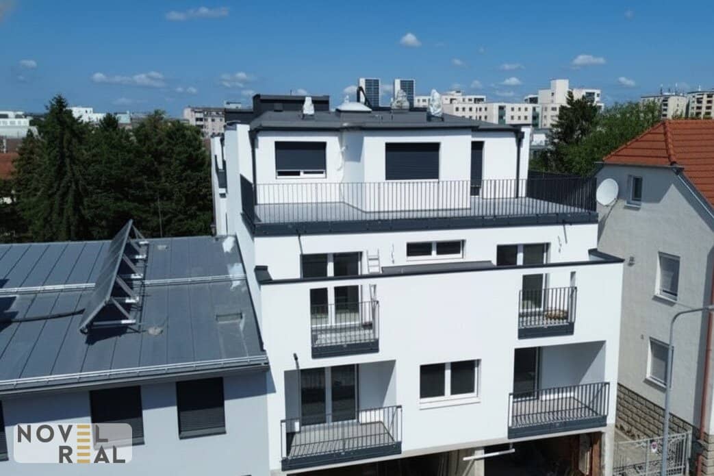 Newly built first occupancy apartment with loggia