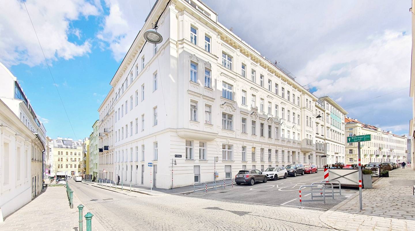 ++NEU++ Top-Anlage! Unbefristet vermietet an 87-jährige Mieterin! Stilaltbau-Rarität mit Entwicklungspotenzial beim Ebner-Eschenbach-Park! Jetzt Chance sichern!