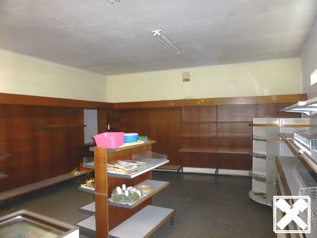 Gewerbelokal in Großriedenthal – 100 m², Büro und Lager, zentrale Lage