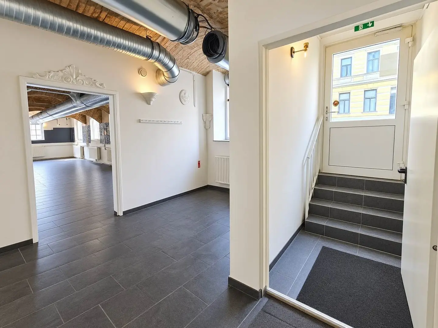 Vermietet, verlässlich, wertbeständig – € 945 / m² - 
5,49 % Rendite im Souterrain mit Zukunft