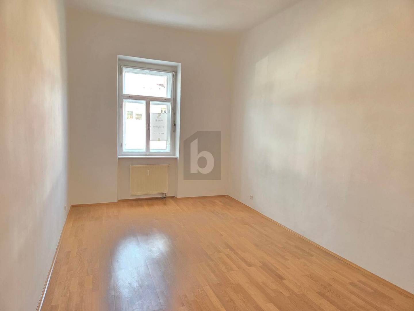 Anlegerwohnung mit Vermietungspotenzial und Stellplätzen