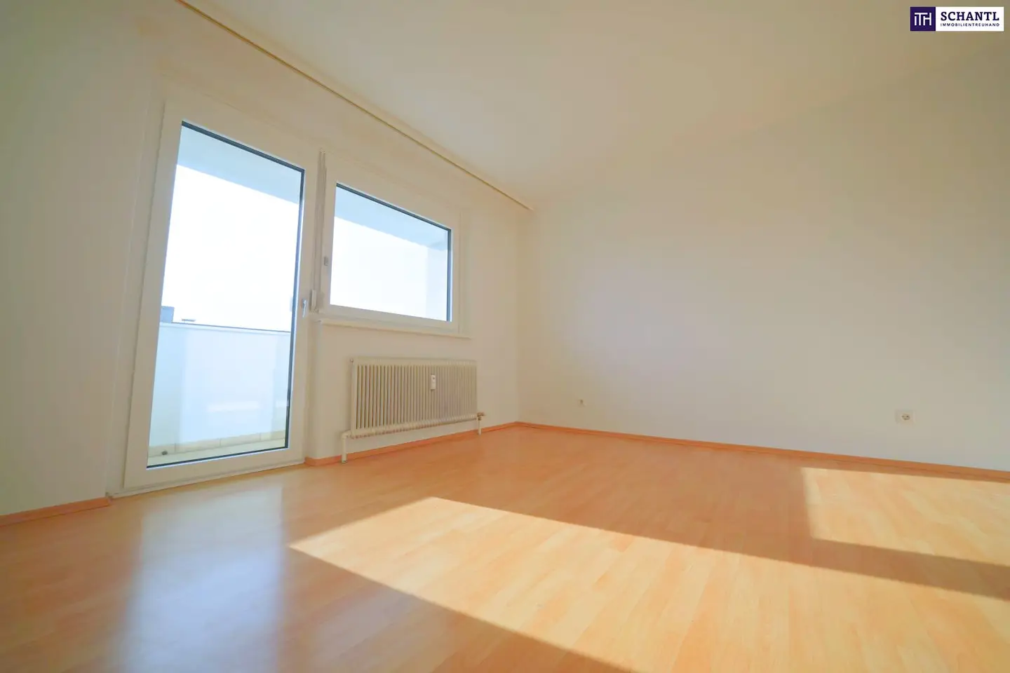 Stilvolle 2-Zimmer-Wohnung mit Westbalkon in Graz-Innenstadt – saniert