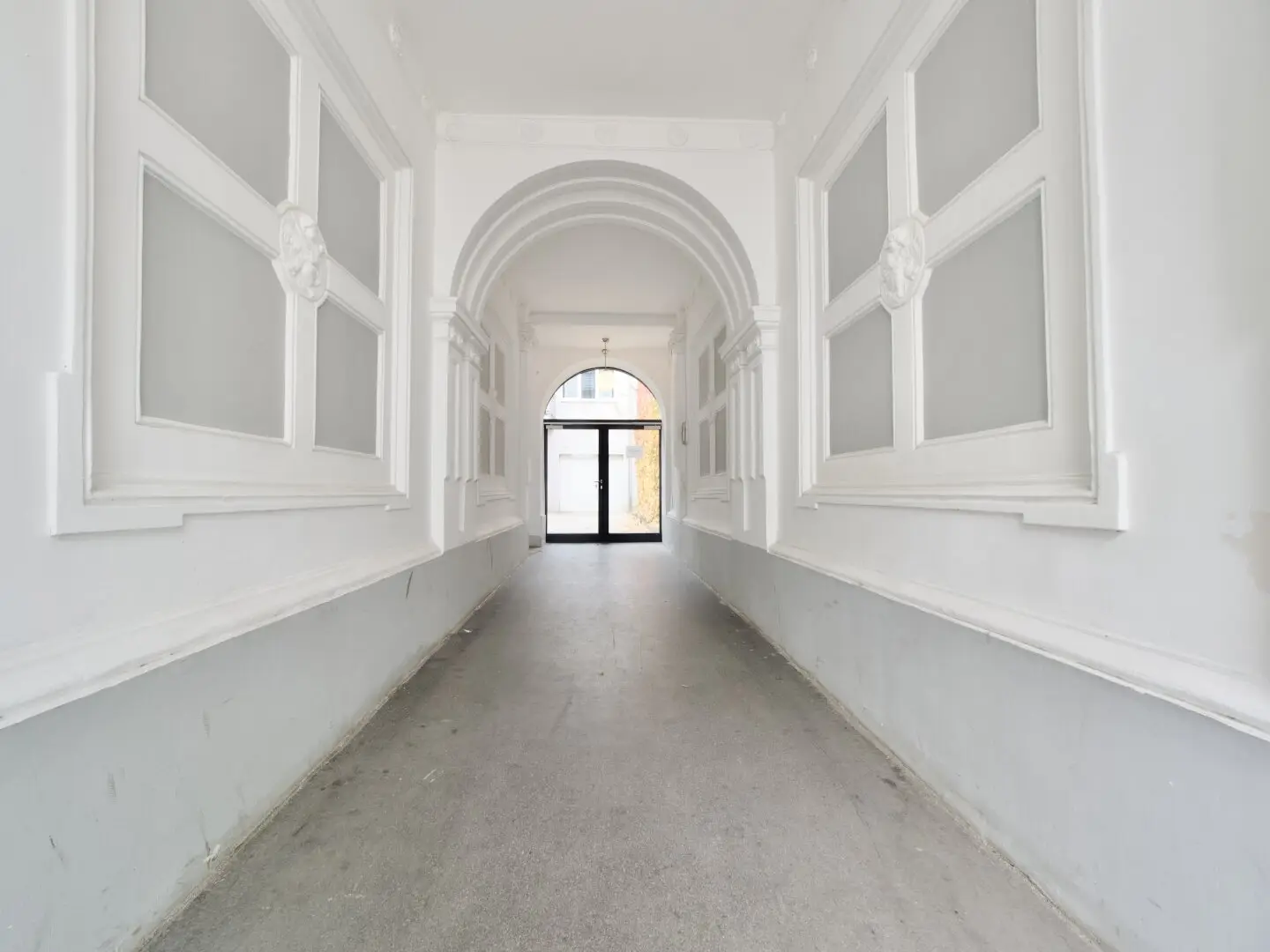 Investment - Storage in fully renovated Gründerzeit building in Vienna Ottakring