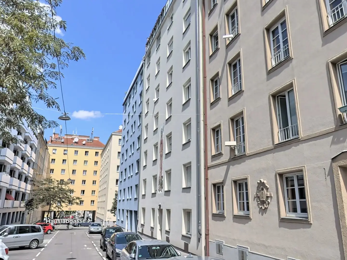 Toll geschnittene Drei-Zimmer-Wohnung mit Wohlfühl- und Ausbaupotenzial in Margareten