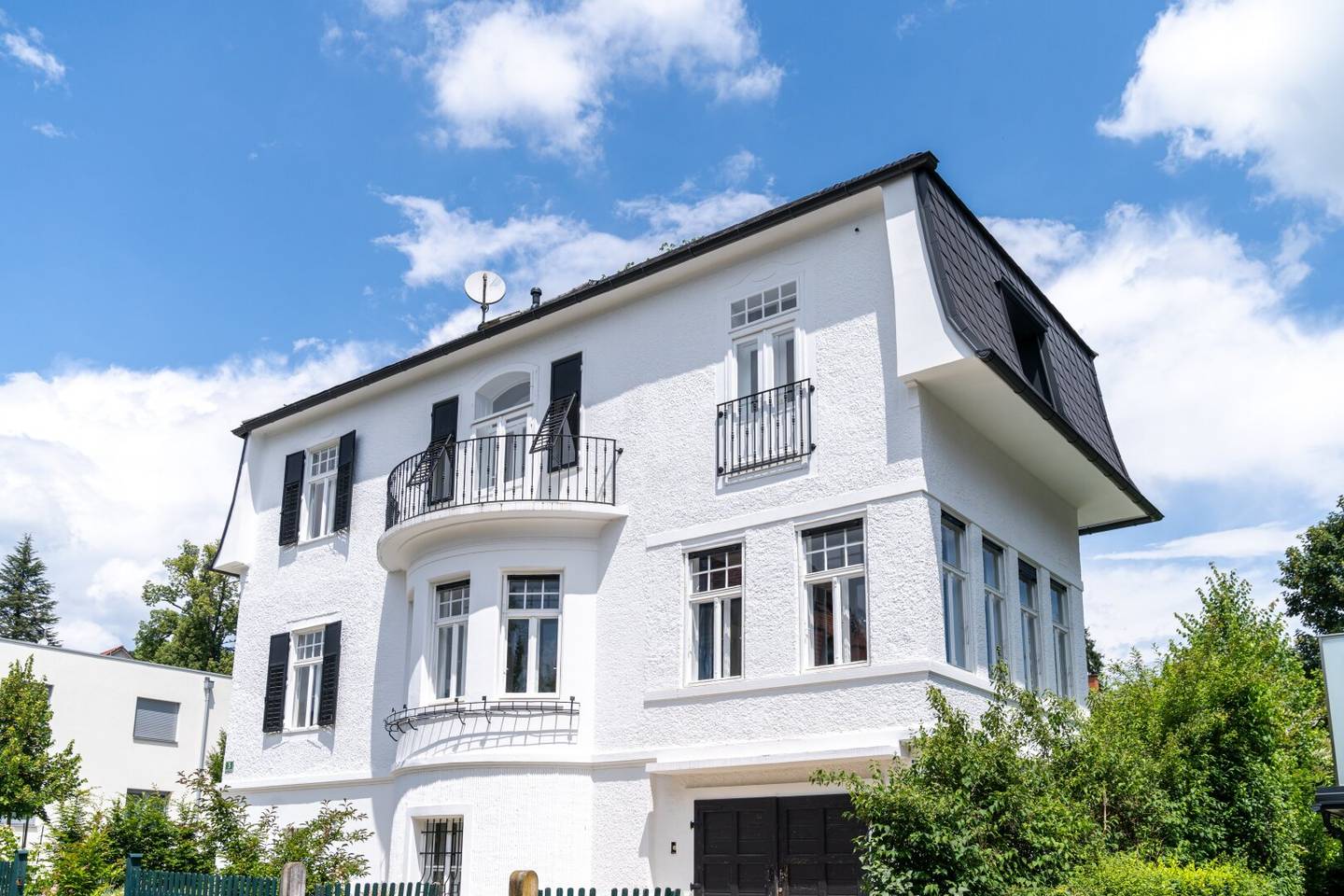 Behutsam renovierte Altbauvilla in Grünruhelage Graz-Mariatrost