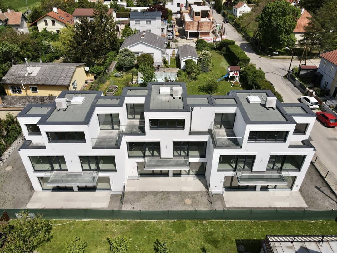 Belagsfertiges Eckreihenhaus in Grünruhelage