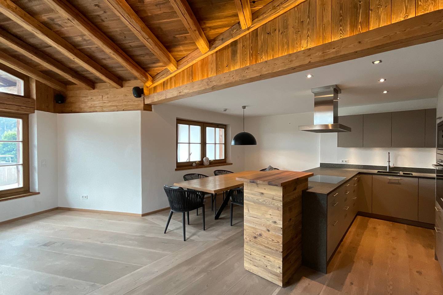 Apartment Kaiser view direct ski access terrace