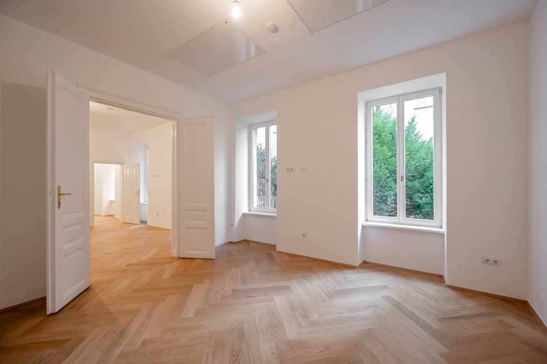 Wohnung im Stilaltbau mit Balkon nahe Augarten