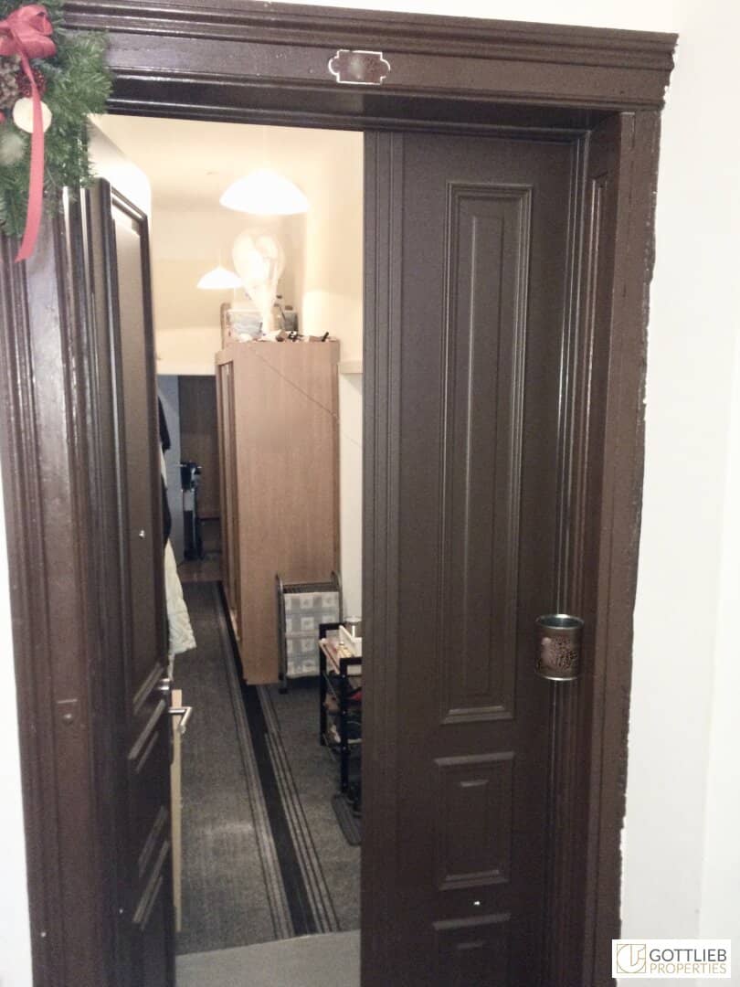 Investment apartment near Volksoper! Temporarily leased 2-room apartment in quiet courtyard location