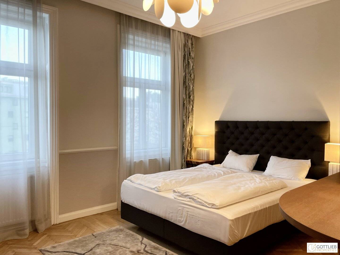 Westbahnhof and U-Bahn proximity! Mostly extensively renovated, furnished apartment package with Airbnb suitability in Art Nouveau building