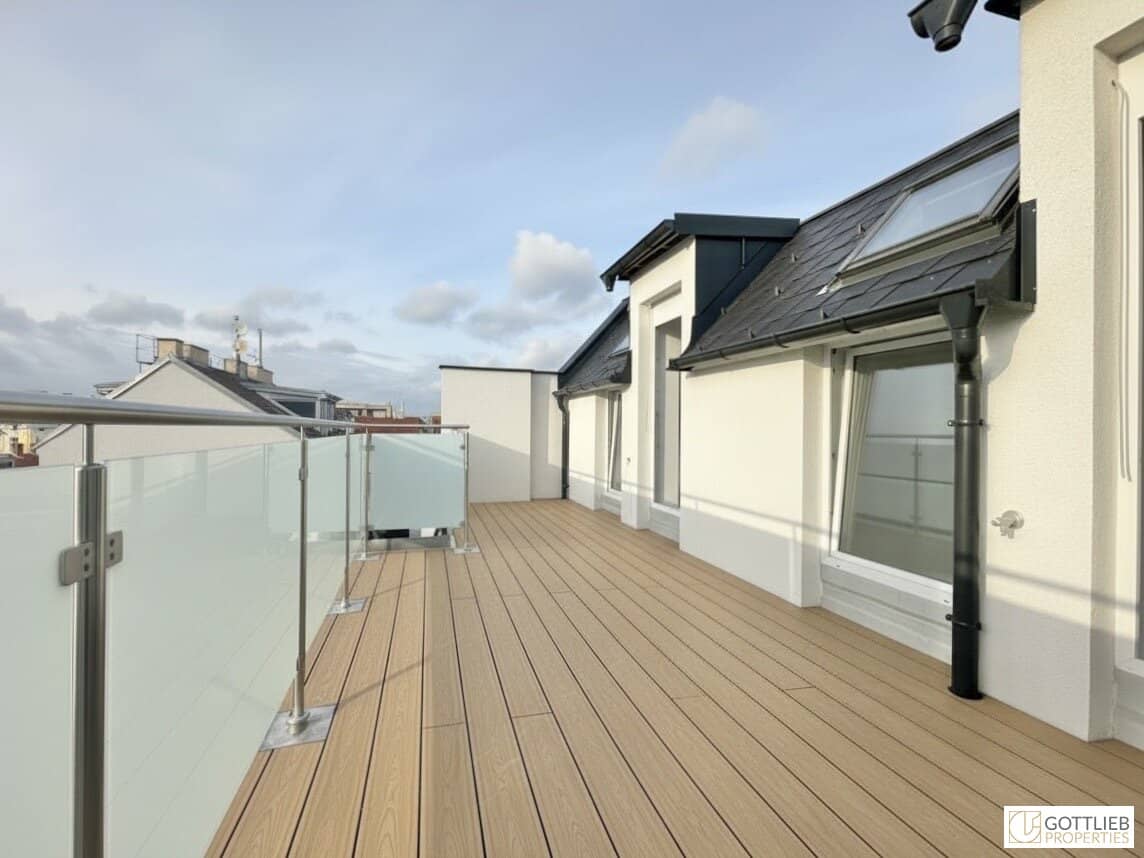 Lichtdurchflutetes Penthouse mit zwei Terrassen und Fernblick