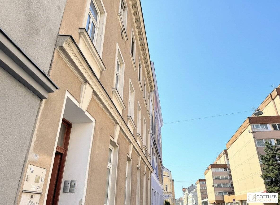 Bis Ende 2026 befristet vermietetes Gründerzeit-Zinshaus mit baubewilligtem zweigeschossigen Dachgeschoss-Ausbau