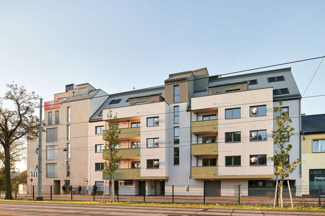 Dachgeschosswohnung Erstbezug Terrasse nahe Donau