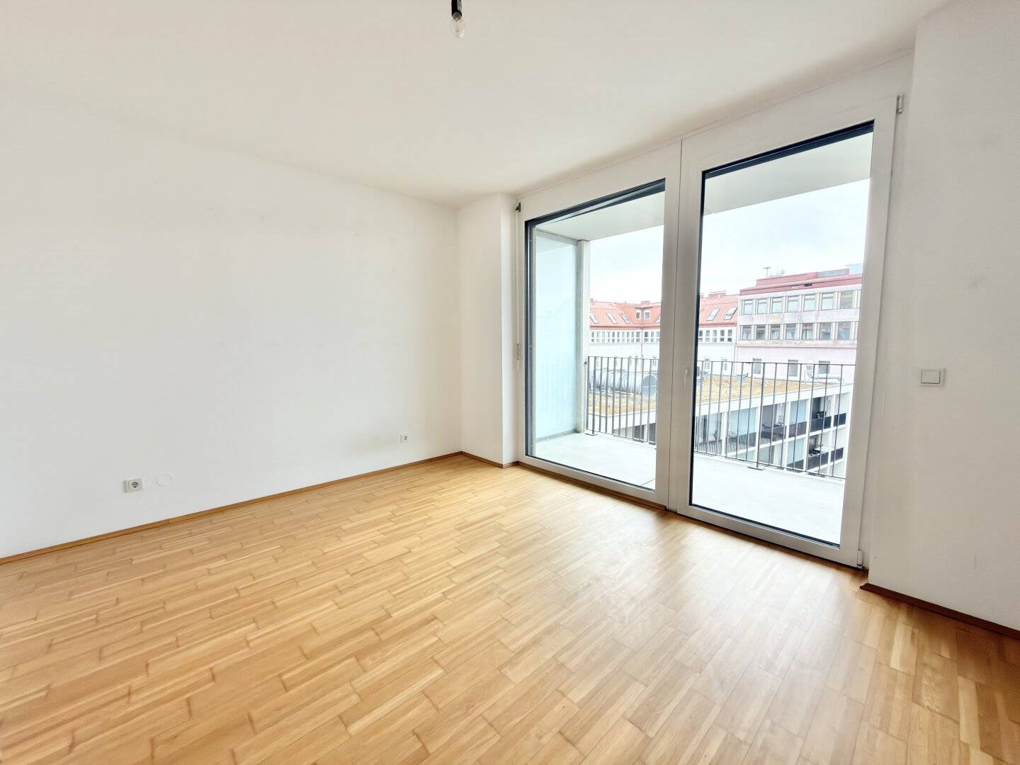 Moderne 3-Zimmer-Etagenwohnung mit Loggia in Graz Zentrum Toplage