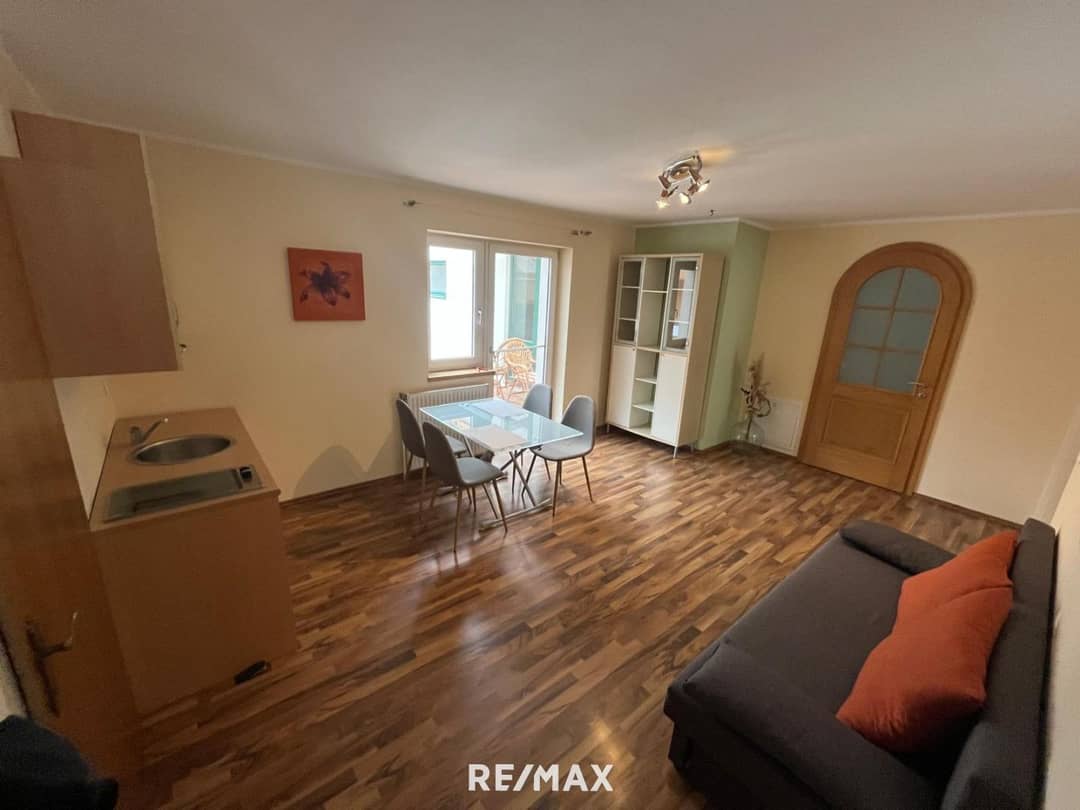 Apartment with terrace in rural surroundings