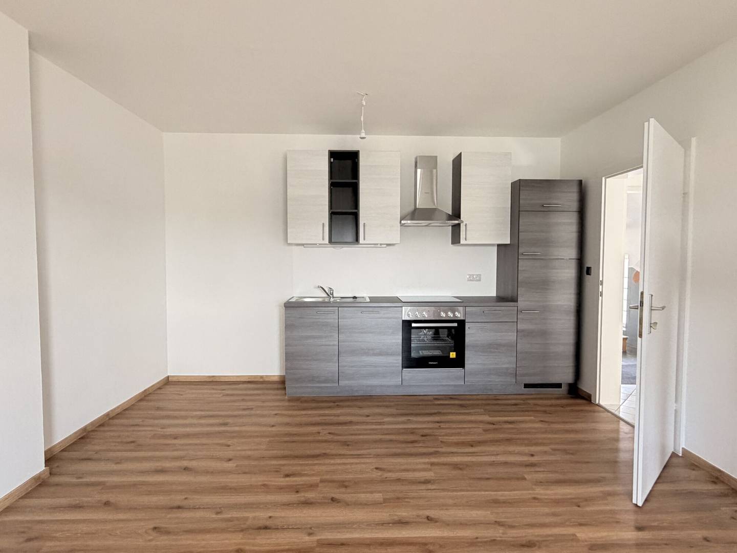 Helle 1-Zimmer-Wohnung in Graz-Puntigam, 36 m², neue Küche ab sofort