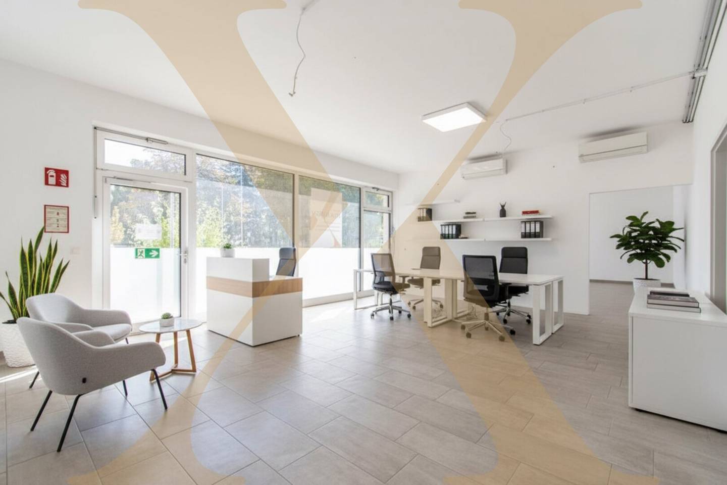 Attractive office and commercial space with purchase option and large shop window front in Steyr for rent