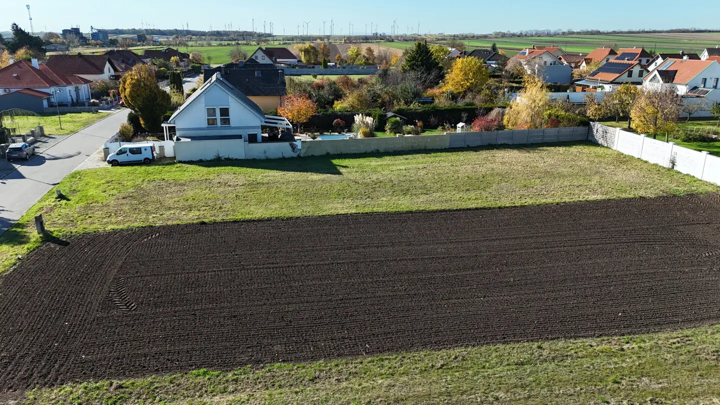Ruhig gelegener Baugrund in Gattendorf - nur 12 km vom Outletcenter Parndorf entfernt eingebettet in das Autobahnkreuz A4 und A6