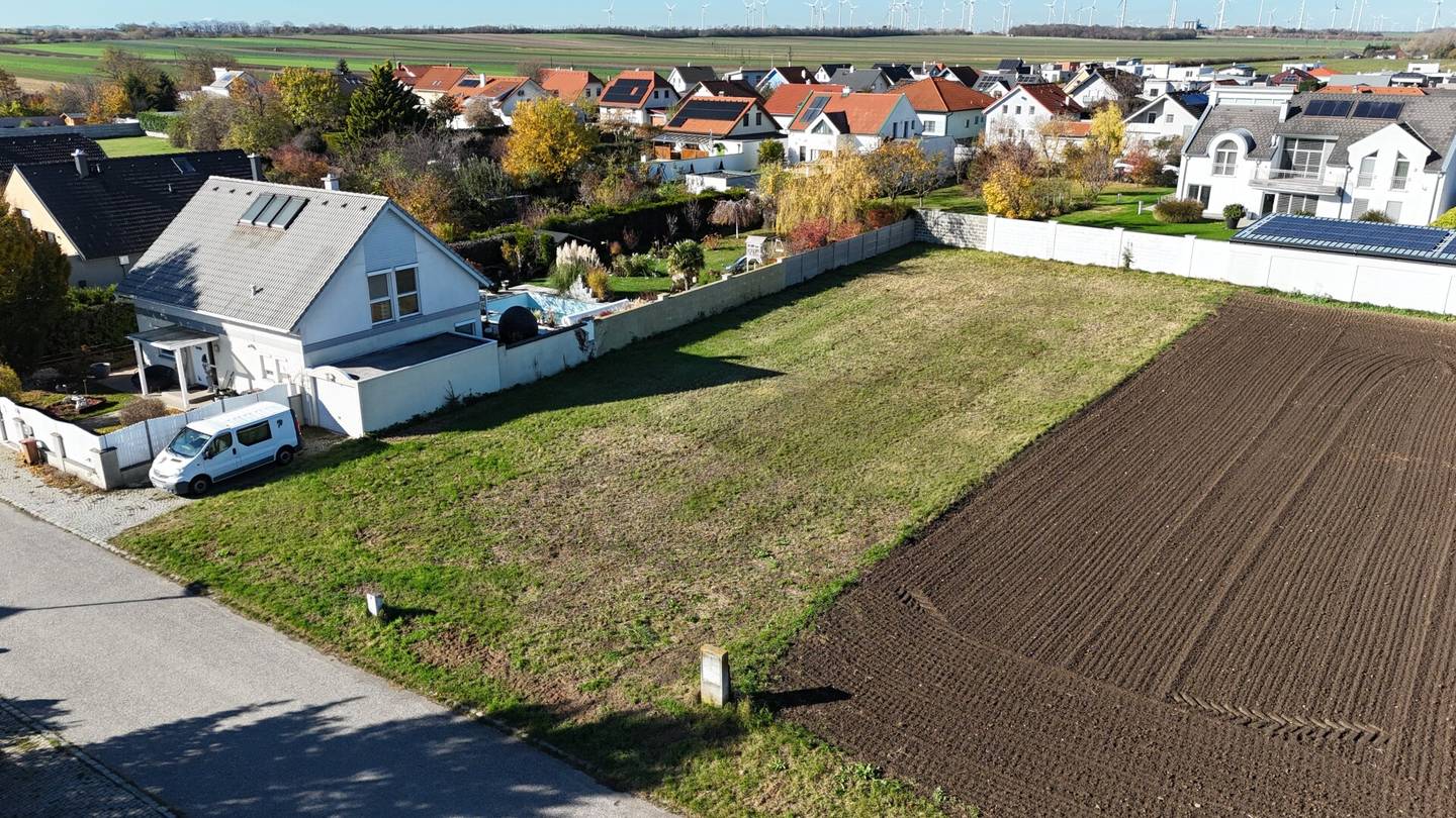 Ruhig gelegenes Baugrundstück in Gattendorf, 1.101 m² Fläche