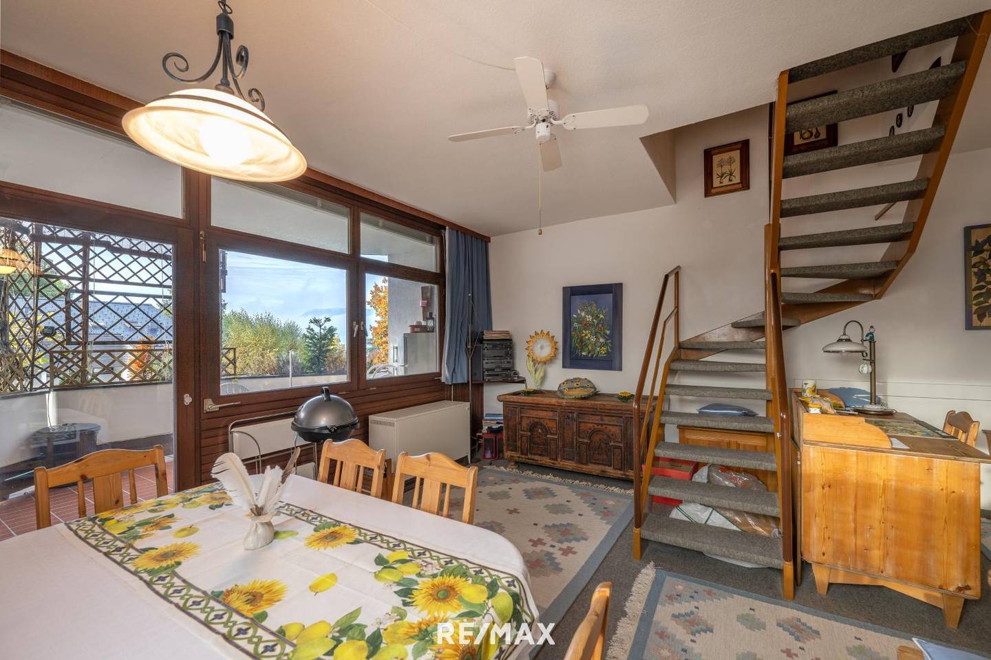 Maisonettewohnung with lake view and indoor pool