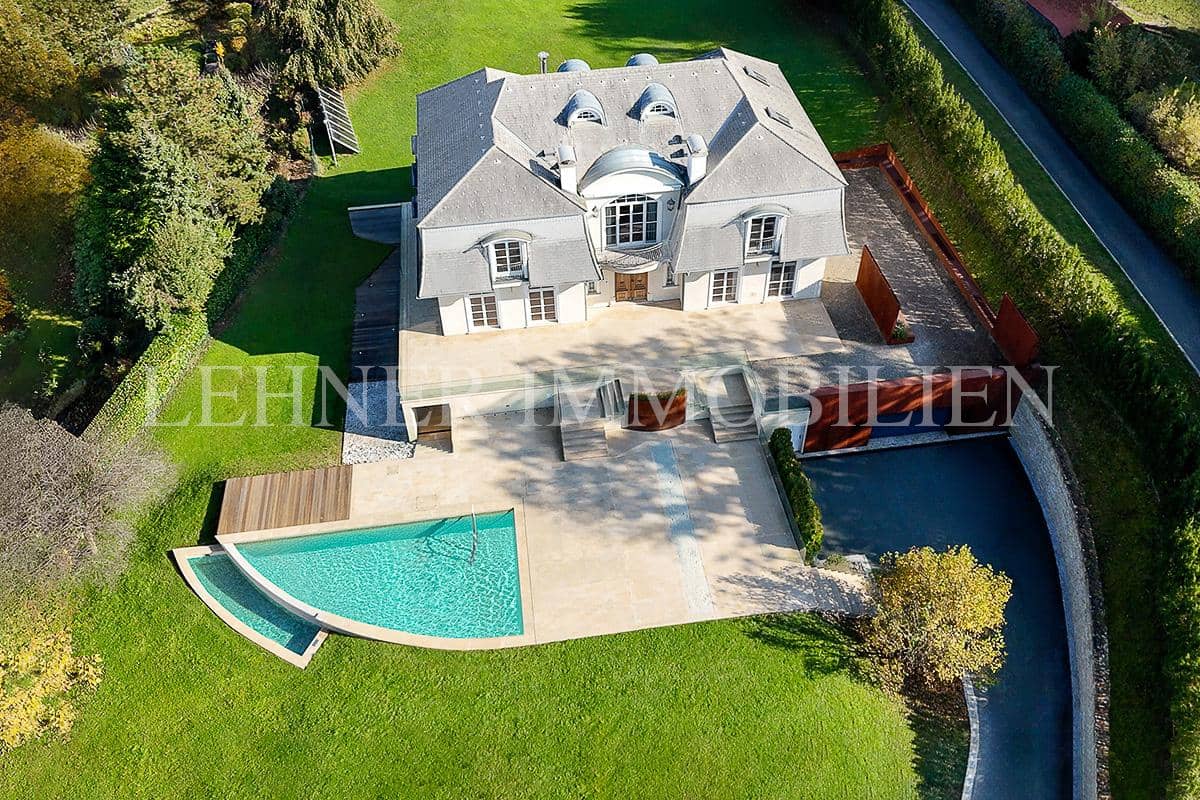 Luxusvilla in Graz-Waltendorf: Hauptvilla 550 m², Tiefgarage