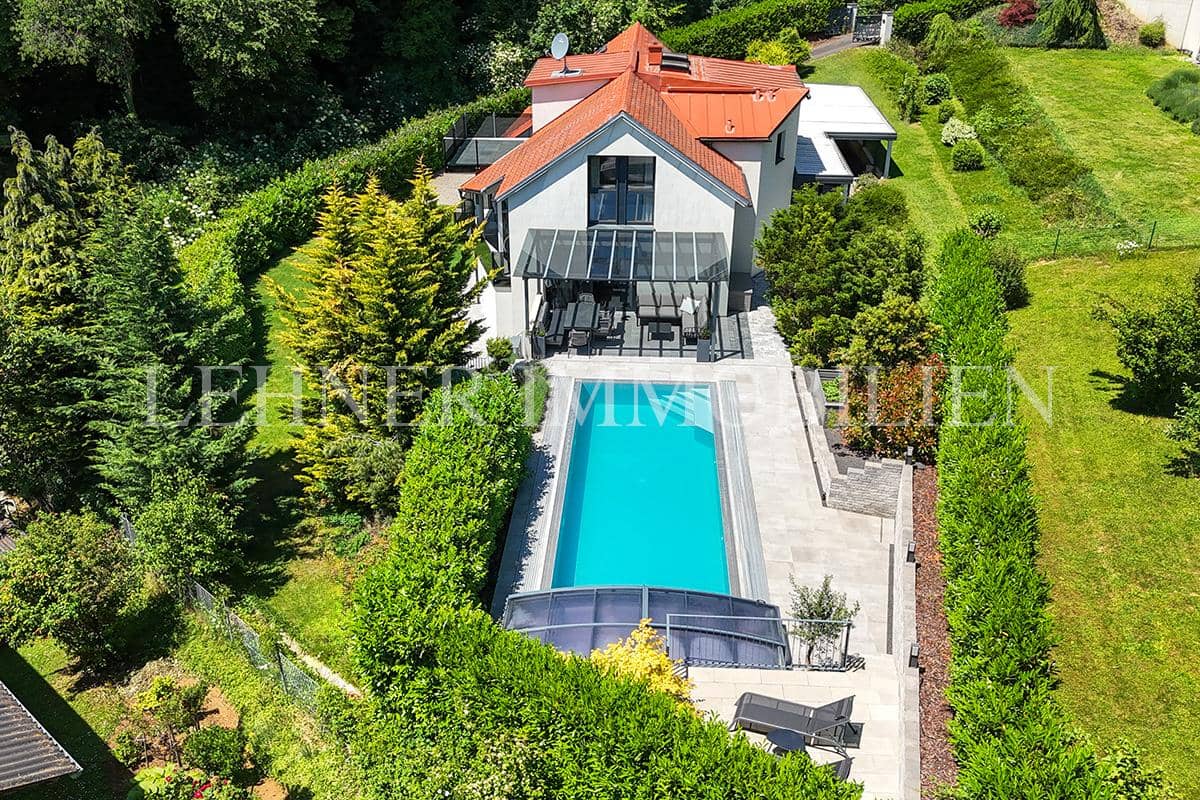 Exklusives Einfamilienhaus mit Pool in Seiersberg-Pirka (Gedersberg)