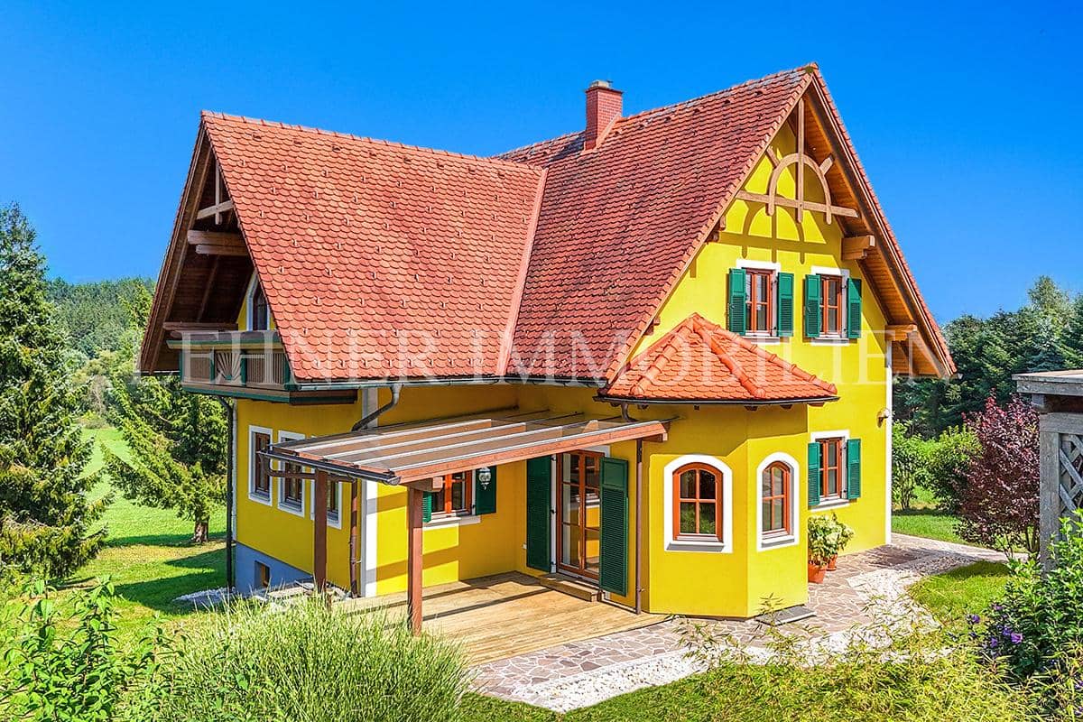 Landhaus in Pichling bei Stainz - 181 m² Wohnfläche, 2 Balkone