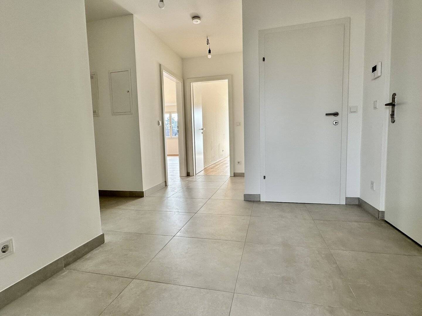 Wohnung Neubau Erstbezug Großzügige Wohnküche Terrasse nahe Lobau
