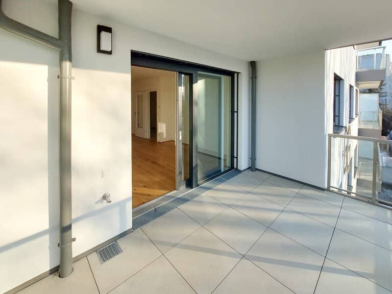 First occupancy Wohnung high end equipped near U1