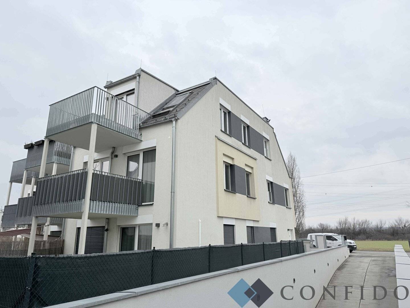 Rustenfeld sunny balcony